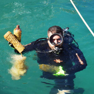 Pilos Divers - Professional Diving Services - Καθαρισμός Μαρίνας Πύλου